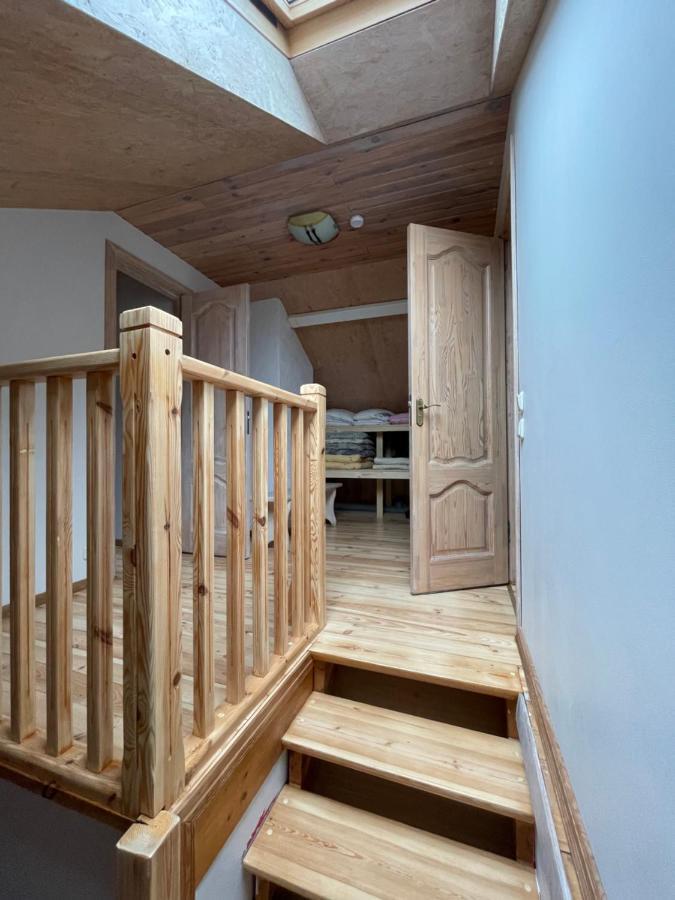 Pulkvedis Guest House Ventspils Buitenkant foto