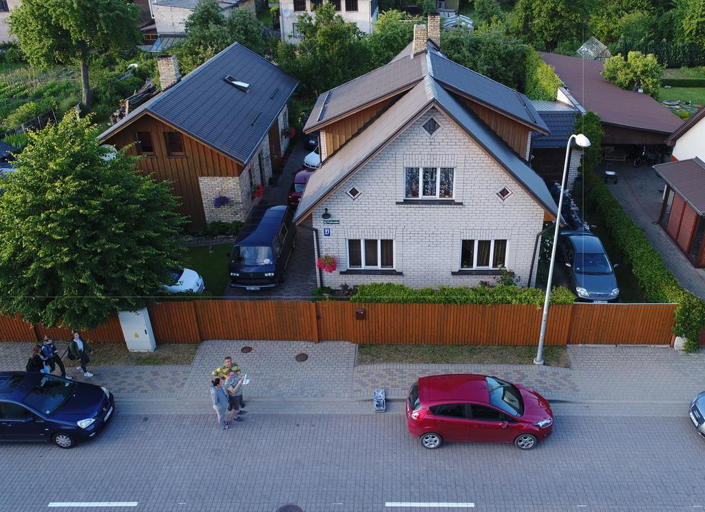 Pulkvedis Guest House Ventspils Buitenkant foto